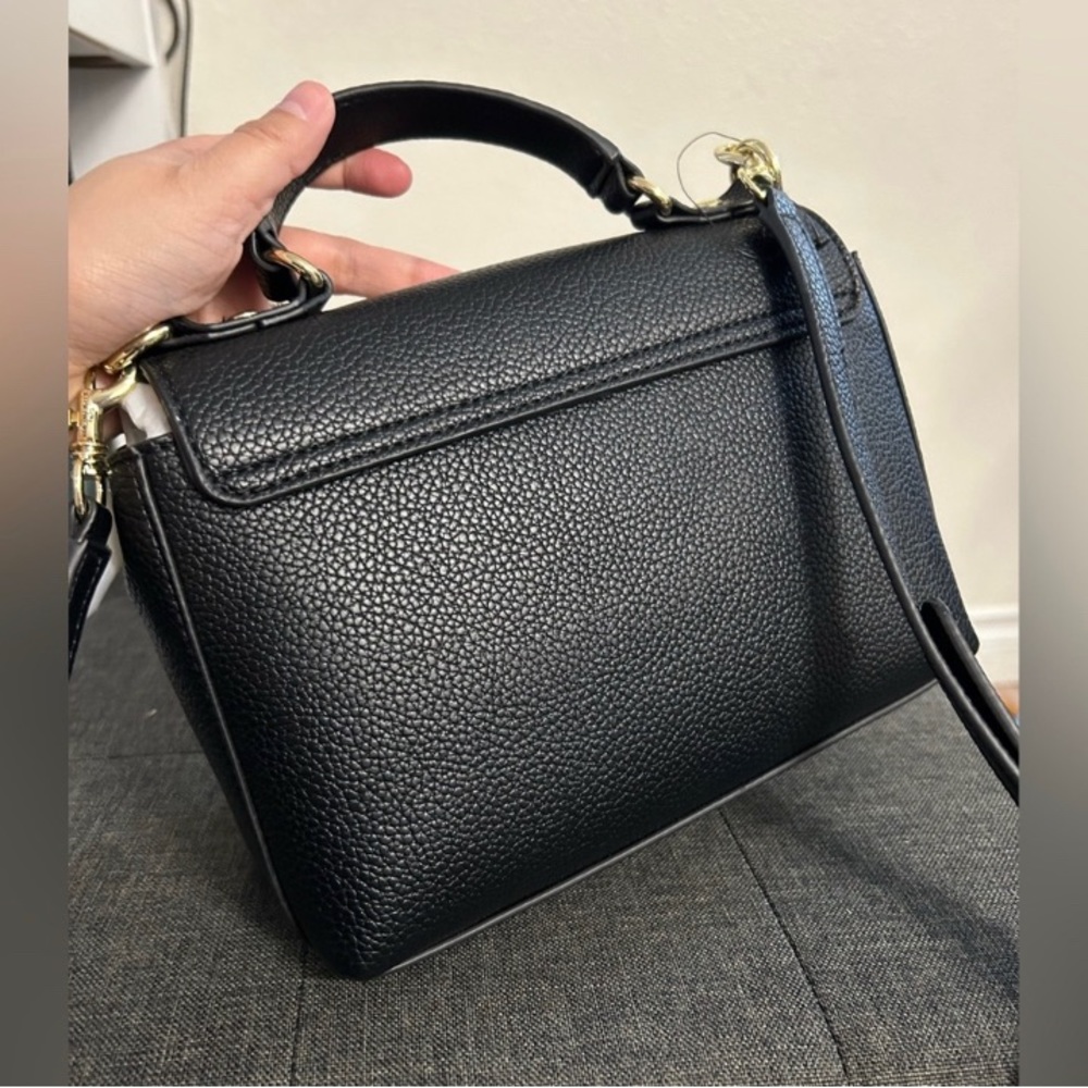 Karl Lagerfeld Crossbody Womens Small
Flap Leather Reina IKONS Shoulder Bag - Picture 2 of 6
